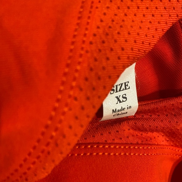 Lorna Jane ➰ ladies red sports bra XS - Picture 4 of 4